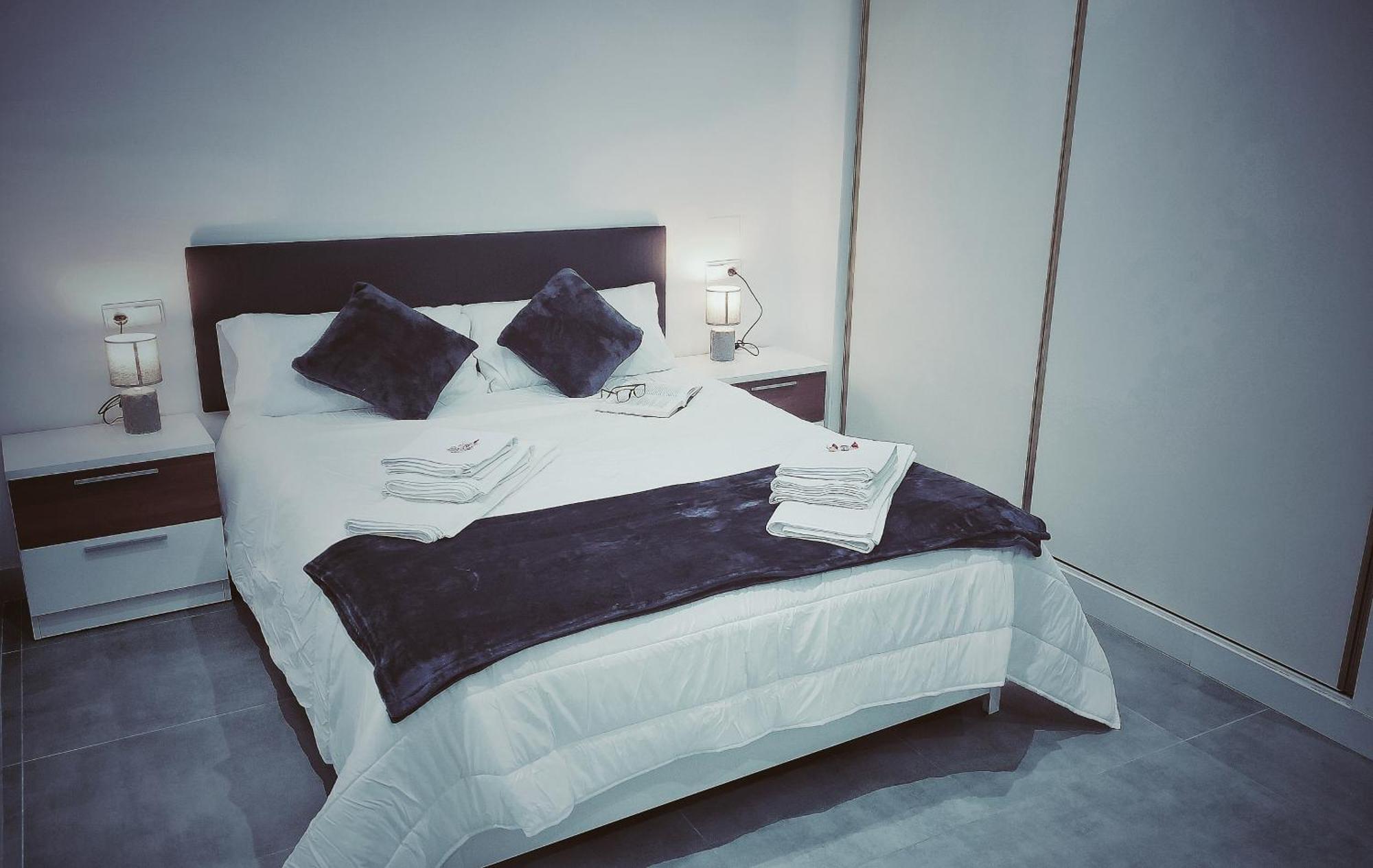 Апартаменти Apartamento La Paz Торрельяно Екстер'єр фото