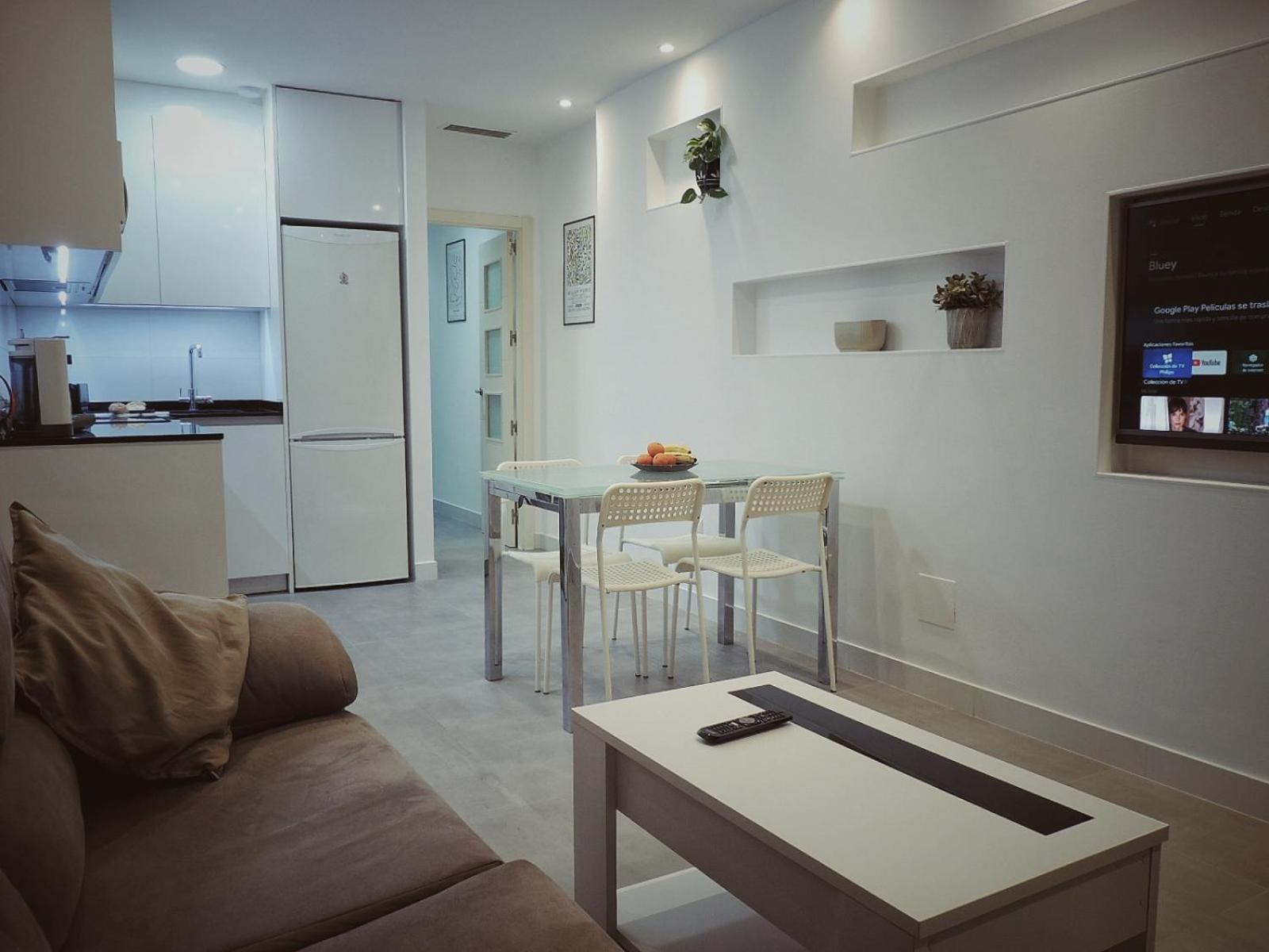 Апартаменти Apartamento La Paz Торрельяно Екстер'єр фото