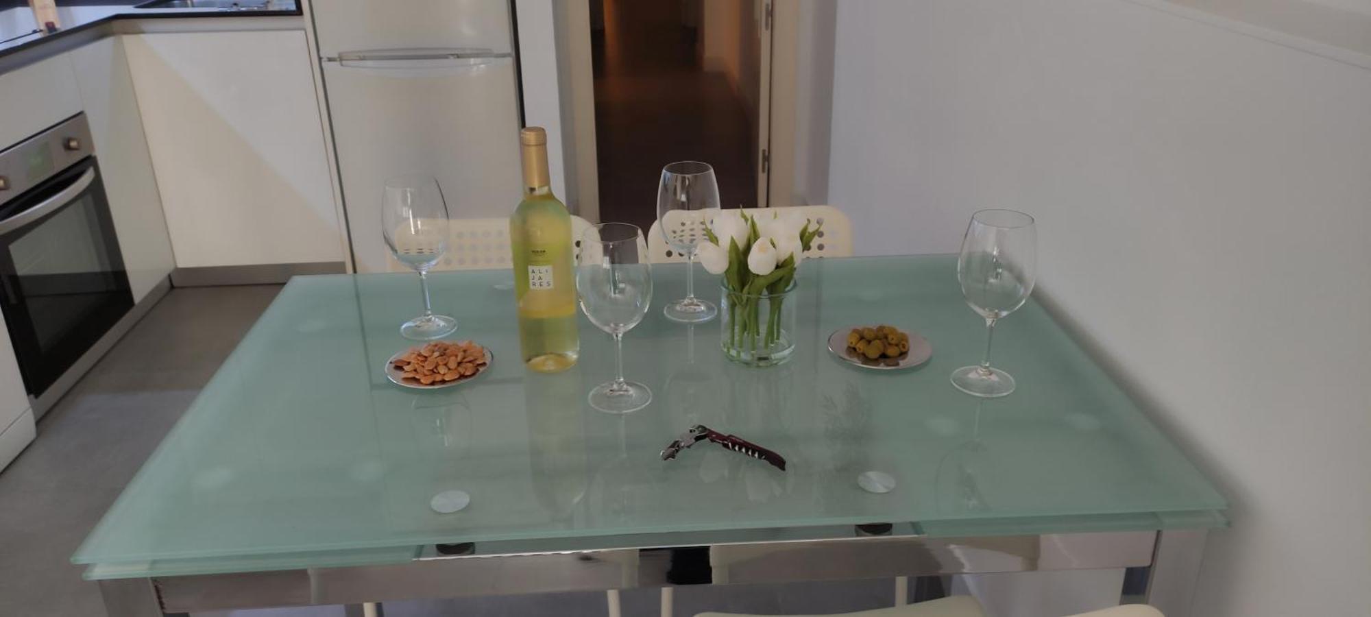 Апартаменти Apartamento La Paz Торрельяно Екстер'єр фото